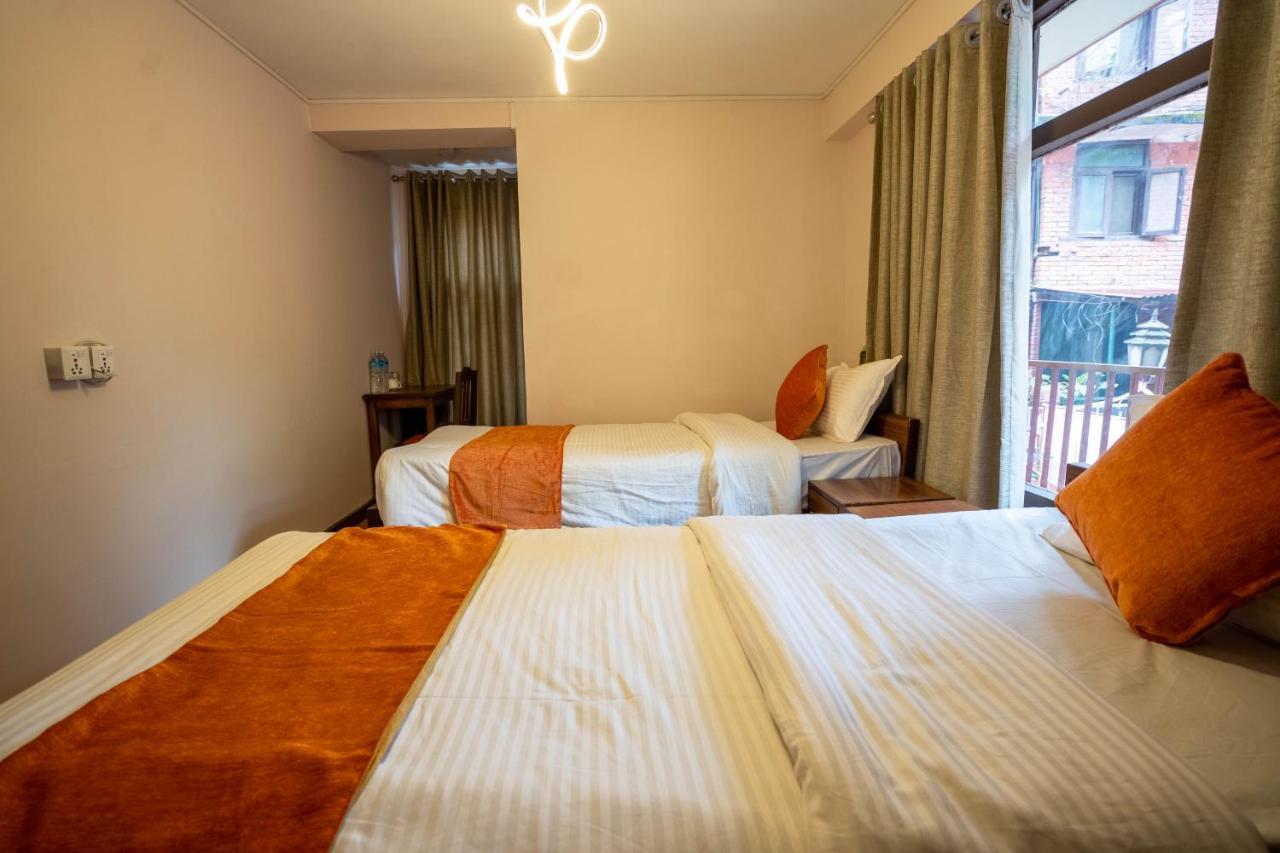 Hotel Pala Katmandou Extérieur photo