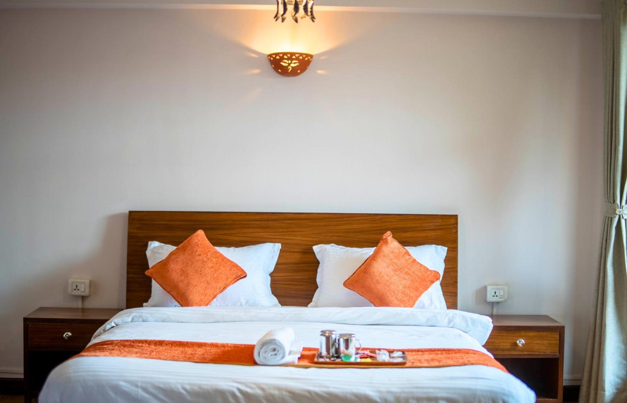 Hotel Pala Katmandou Extérieur photo